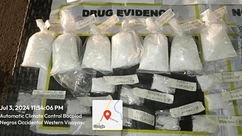 An estimated P5.1 million worth of suspected shabu was seized in a drug bust operation by operatives of Police Station 8 at Purok Mars, Barangay Singcang-Airport, Bacolod City at about 10:22 p.m. Wednesday, July 3. Photos: BCPO photo