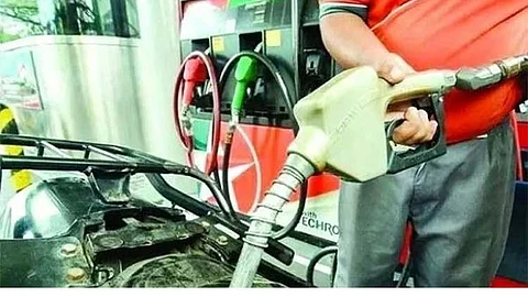 Dagkong rollback sa gasolina karon