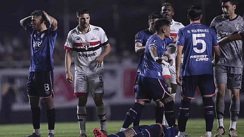 Uruguayan defender Izquierdo dies five days after collapse
