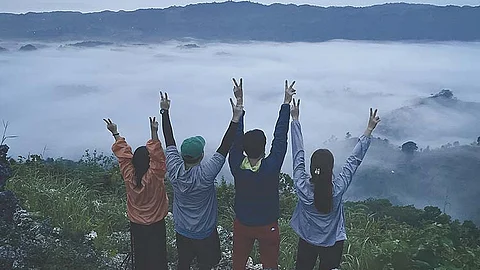 Super Suroy: Sea of Clouds sa Alcoy