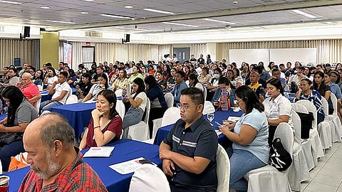 MGA REPRESENTANTE: Ang tagsa-tagsa ka mga representante gikan sa labor ug management nga aktibong nitambong sa diskusyon atol sa general membership meeting nga gipangulohan sa Tripartite Industrial Peace Council (TIPC) sa Negros Oriental. /