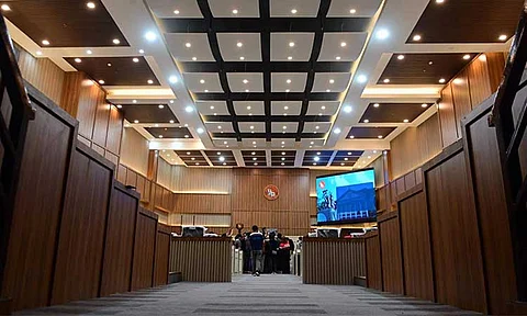 Media personnel in Davao City enjoyed an exclusive tour of the newly renovated Sangguniang Panlungsod building.
The elegant session hall, inspired by the rich heritage of the 11 tribes, left a lasting impression with its sophisticated and culturally infused design.