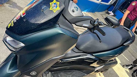 Drayber sa motor milimod nga kuyog sa pagpanulis