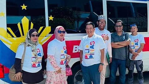ZAMBOANGA. Basilan province receives a “Bagong Pilipinas” Mobile Bus Clinic from the office of President Ferdinand Marcos, Jr., to boost the health services in the province. A photo handout shows Basilan Governor Hadjiman Hataman-Salliman (3rd from left) posed for posterity photo together with health and provincial officials after he received the Mobile Bus Clinic on Thursday, September 26, 2024. (SunStar Zamboanga)