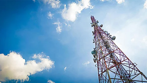 City urges telcos to hold public forum on cell tower concerns