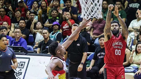 Ginebra reaches finals