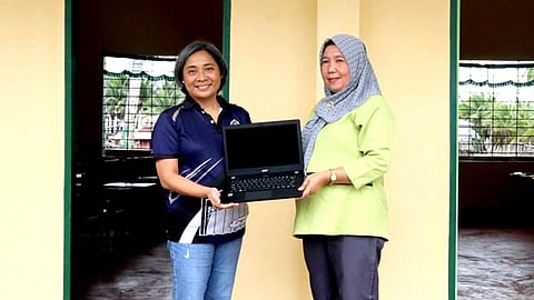 ZAMBOANGA. The 11th Infantry Division (11ID), in partnership with Lufthansa Technik Philippines (LTPH), facilitated the donation of 10 laptops to the Imam Abdusali Elementary School in Sitio Puhpuh, Angilan village, Omar, Sulu. A photo handout shows Tara Mariano, representative of LTPH (left), turned over the laptop to one of the teachers of Abdusali Elementary School on Monday, October 21, 2024. (SunStar Zamboanga)