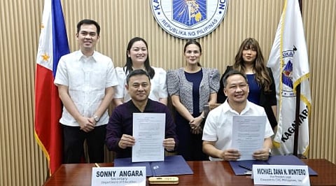 At the MOA signing of the Concentrix Turo Guro program last October 18 in Pasig. Front row left: Department of Education Secretary Sonny Angara, and Concentrix Philippines Head of Legal Atty. Michael Montero. Back row from left: DepEd Undersecretary Filray Javier, DepEd Assistant Secretary Georgina Yang, Concentrix VP for Client Success Tonichi Parekh, Concentrix VP for Delivery Shared Services Larah Sta. Maria.