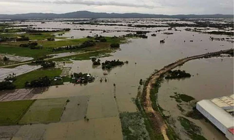 ‘KRISTINE’ AFTERMATH. A drone shot of rice fields submerged in flooding following the onslaught of Severe Tropical Storm Kristine (Trami) in Camarines Sur on Wednesday (Oct. 23, 2024). The Department of Agriculture (DA) has recorded almost PHP 10 million worth of initial damage to agriculture in the Bicol region, affecting 234 farmers. (Photo courtesy of Naga City Government)