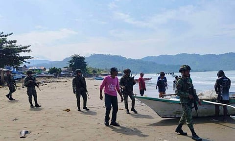 ZAMBOANGA. Authorities file criminal complaints for kidnapping and illegal detention against the suspects behind the abduction of American Elliot Eastman, 26, in Sibuco, Zamboanga del Norte on October 17. A photo handout shows police forces continuing the search for the American captive across Zamboanga Peninsula and nearby areas.