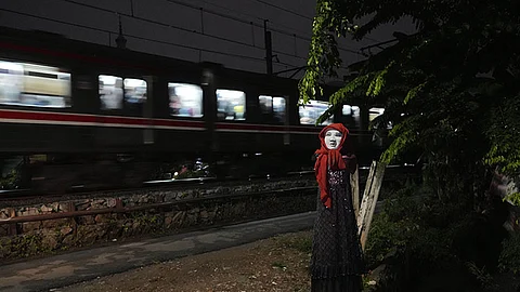 INDONESIA. An effigy is seen near a railway track where two commuter trains collided in 1987, killing 139 people, in Bintaro, Indonesia, Friday, October 25, 2024.
