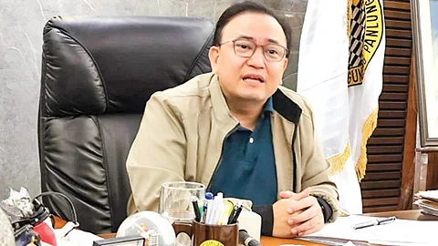 Mayor Garcia, police face raps over cockfighting