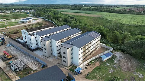 Bacolod: First LGU to turn over housing units to 4PH beneficiaries
