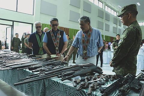 232 ex-rebels surrender