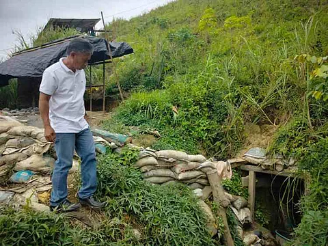 ZAMBOANGA. Father Zacarias Alinton, parish priest of San Jose in Dumingag, Zamboanga del Sur, questions the local government and other concerned authorities why the illegal mining in the town’s Licabang village continues despite the issuance of a cease and desist order. A photo handout shows Alinton saw mine tunnels and workers resting in their bunks when he visited Licabang village on February 2.
