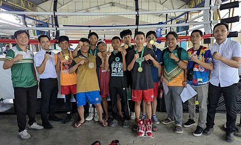 BOXING CHAMPS. Unit 1, powered by standouts from Davao City National High School (DCNHS), Vicenta Nograles NHS, and Erico Nograles NHS, extends its boxing dominance at the Dcaa Meet 2025, securing its sixth straight title.