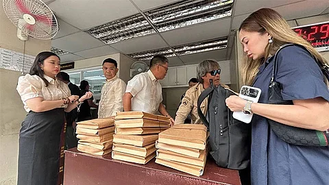 MANILA. A group of Mindanao lawyers petitioned the Supreme Court to stop the impeachment proceedings against Vice President Sara Duterte on Tuesday, February 18, 2025.