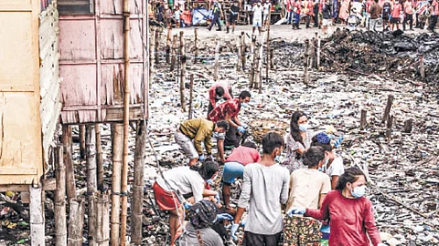 Lapad nga cleanup drive sa Brgy. Mambaling