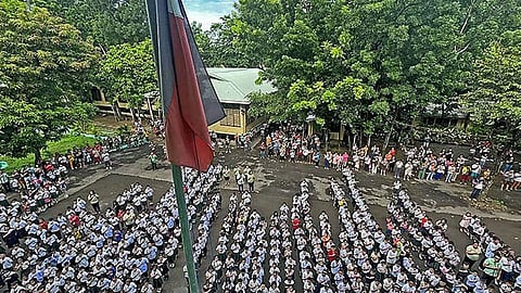 DepEd mopahigayon og konsultasyon alang sa trimester system