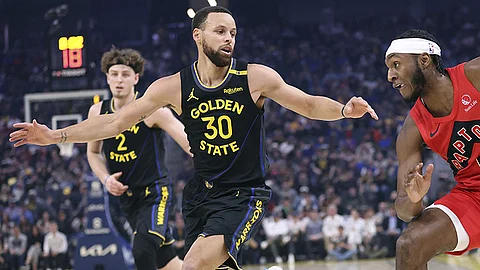 Posibleng mobalik na’g duwa si Curry
