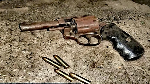 Man arrested for unlicensed firearm possession in Antique