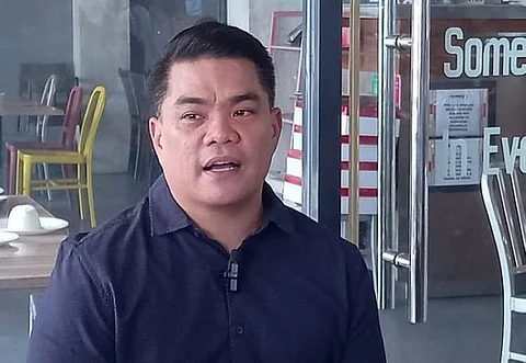 BACOLOD. Bacolod City Councilor Al Victor Espino, chairperson of the City Council committee on transportation, supports the Department of Transportation (DOTr) requiring drivers of public utility vehicles (PUVs) to undergo mandatory drug testing every six months.