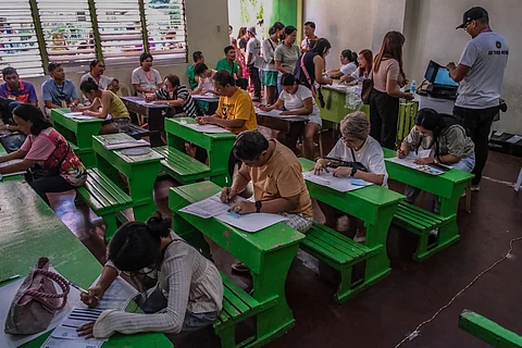 CEBU. Voting continues at City Central Elementary School in Cebu City for the 2025 National and Local Elections on Monday, May 12, 2025.