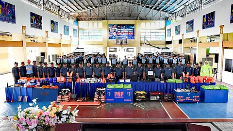 Police Brigadier General Jack L. Wanky, regional director of the Police Regional Office in Western Visayas (PRO 6), leads the inspection of disaster response equipment on May 21, 2025, as part of a nationwide readiness initiative by the PNP. The activity aimed to ensure all gear is fully functional for emergency deployment.
(Photo courtesy of PRO 6)