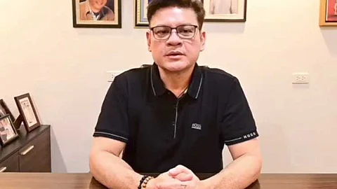 Davao City First District Representative Paolo “Pulong” Duterte, eldest son of former President Rodrigo Roa Duterte (FPRRD), released a video message online expressing gratitude to those who continue to support his father and their family.
