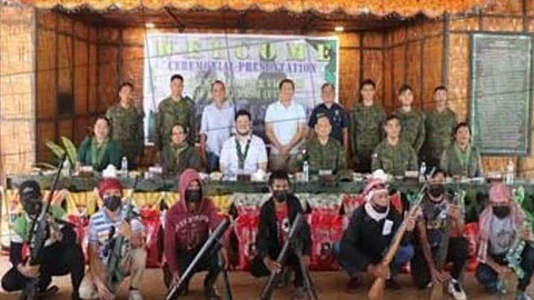 7 DI terror group members surrender in Maguindanao del Norte