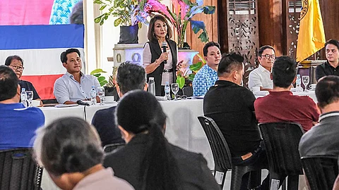 Gwen nanawagan sa LGUs, hapsay nga transparency