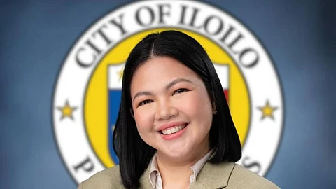 ILOILO. Mayor-elect Raisa Treñas and outgoing Mayor Jerry P. Treñas affirm their commitment to unity and reconciliation for the future of Iloilo City, calling for healing beyond political lines.
