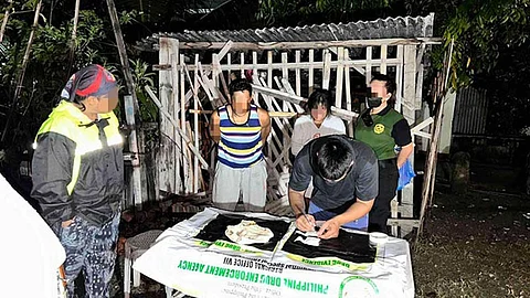 Magkapuyo nakuhaan og P680K shabu sa buy-bust