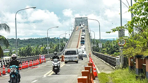 San Juanico Bridge (Tacloban City Information Office)