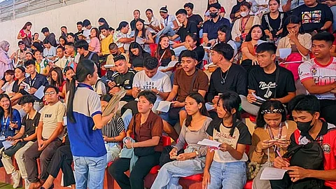 ZAMBOANGA. The Public Employment Service Office (Peso) orients on Monday, June 9,2025, the second batch of beneficiaries of the governmentās Special Program for Employment of Students (Spes) to equip them with vital knowledge on employment rules. The second batch of beneficiaries comprised of 1,036 college students. (SunStar Zamboanga)