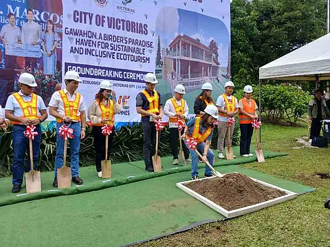 NEGROS. The groundbreaking ceremony of the Gawahon, A Birder’s Paradise- a Haven for Sustainable and Inclusive Eco-tourism, led by Tourism Secretary Christina Garcia Frasco, Victorias City Mayor and Third District Congressman-elect Javier Miguel Benitez and the members of the city council at the Gawahon Eco-Park, Victorias City on June 11.