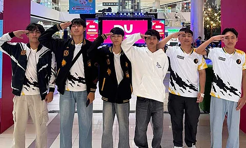MLBB CHAMPS. The Crimson Thunder emerged champion in the Mobile Legends: Bang Bang (MLBB) division of the Duaw Davao 2025 Esports Tournament held at The Annex of SM City Davao over the weekend.