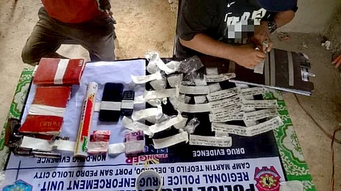 ILOILO. Anti-drug operatives seize suspected shabu worth P918,000 and a loaded firearm during a buy-bust operation that led to the arrest of a high-value suspect in Barangay Ingay, Tubungan, Iloilo on June 27, 2025.