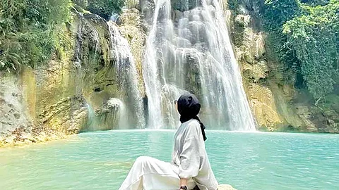 Nglirip Waterfall
