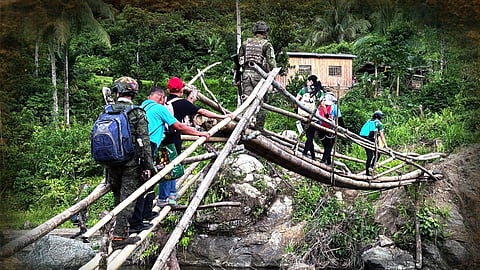 ILOILO. Missionaries from The Church of Jesus Christ of Latter-day Saints, together with soldiers from the 82nd Infantry (Bantay Laya) Battalion, delivered educational materials to IP learners at Maytaraw Primary School in Sitio Maytaraw, Barangay Dalagsa-an, Libacao, Aklan, on July 8, 2025.