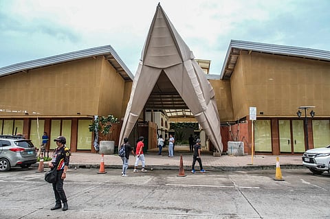 Puso Village gisuportahan, Carbon deal gipanalipdan