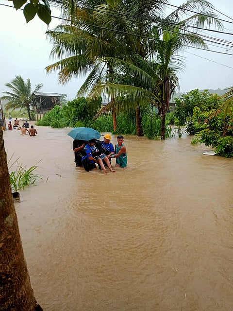 NEGROS. Flood hits some barangays in Himamaylan City, Negros Occidental on July 17, 2025.