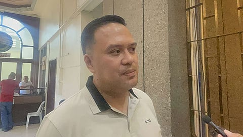 RD sues assistant for usurpation, graft