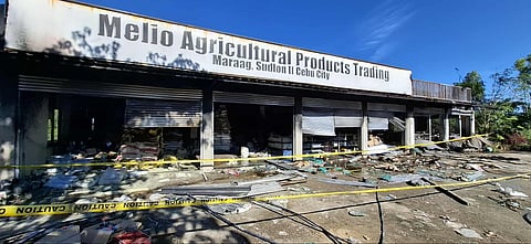 Suway mipawong sa nasunog nga tindahan, panit napaslot