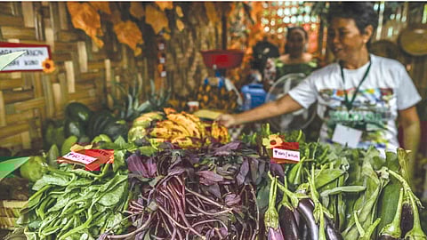 Inflation cools to 0.9% in July