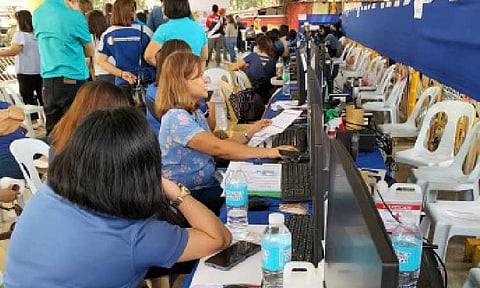 Registration of voters in Iloilo City. (PNA file photo by PGLena)