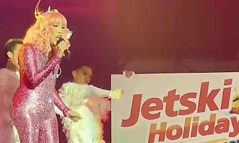 Vice Ganda’s, in her August 8 concert with singer Regine Velasquez-Alcasid, performed a parody referencing former president Rodrigo Duterte’s 2016 campaign remark about riding a jet ski to the West Philippine Sea.