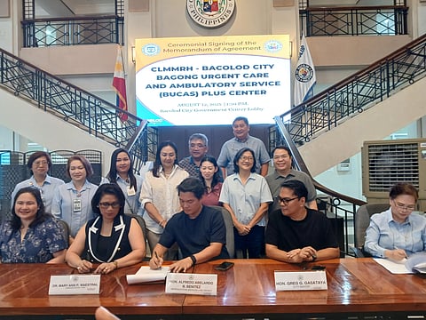 BACOLOD. Bacolod City inks a memorandum of agreement (MOA) with the Corazon Locsin Montelibano Memorial Regional Hospital (CLMMRH) for the construction of a Bagong Urgent Care and Ambulatory Service (Bucas) Plus Center in Barangay 14, at the government center on August 12, 2025.