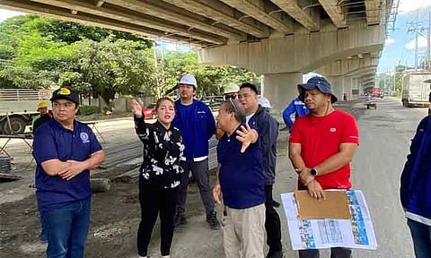 High-ranking officials and engineers in Davao City carried out an ocular inspection of the ongoing Maa-Magtuod Flyover Project on Wednesday, August 20, 2025. The inspection focused on checking the current progress of the construction and reviewing issues related to road safety and traffic flow in the area. The flyover is intended to address congestion along the Maa and Magtuod routes, which have been among the city’s busiest roads.