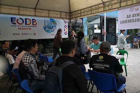 Long queues, hours of waiting at LTO Subangdaku despite scheduling system